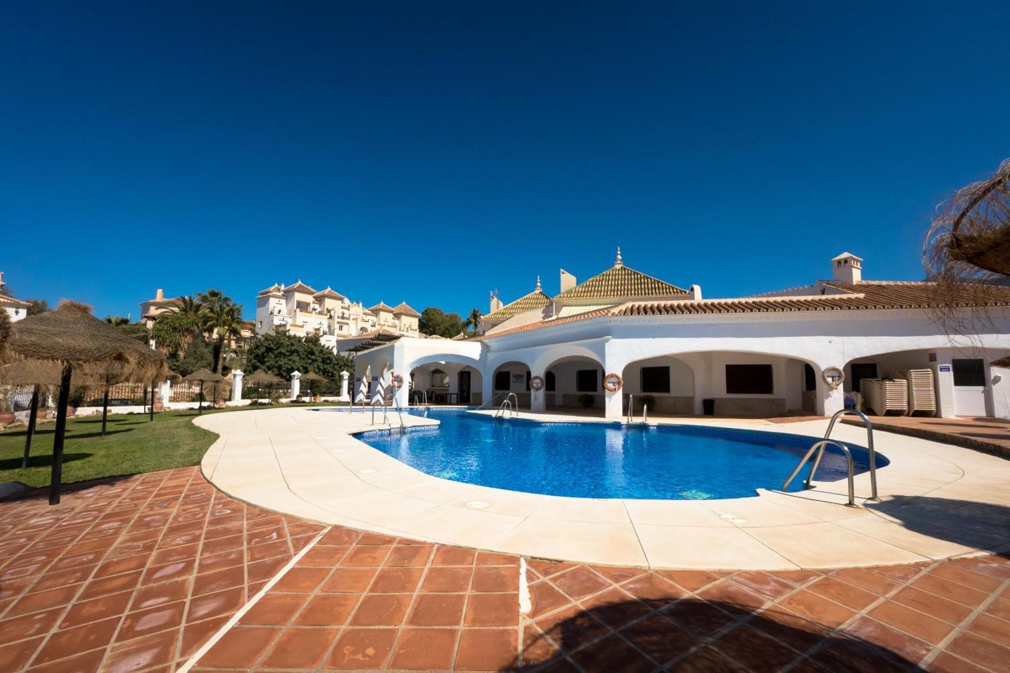 Apartamento Capistrano Playa 512 Menyber Nerja Exterior foto