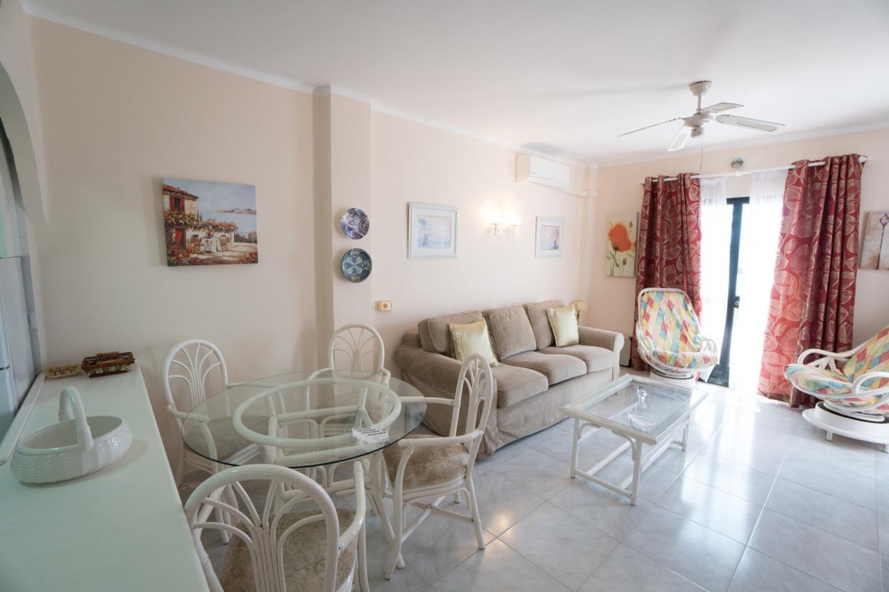 Apartamento Capistrano Playa 512 Menyber Nerja Exterior foto